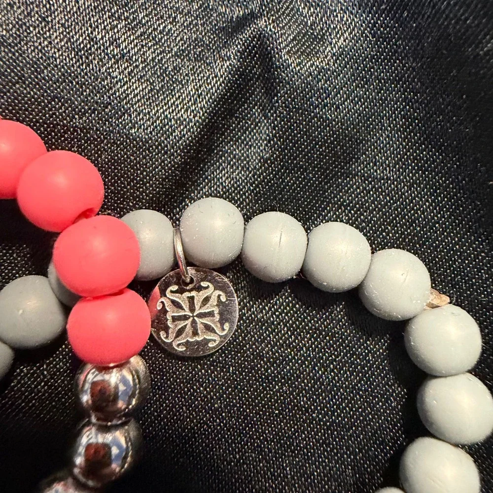 Rustic Cuff Beaded Stretch Bracelet Set OS Pink Gray Silver Charm‎